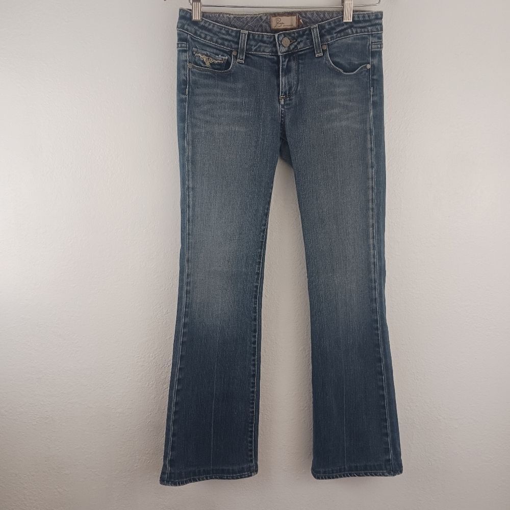 Paige Laurel Canyon blue jeans size 28